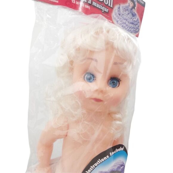 Musical box  doll - Picture 4 of 7